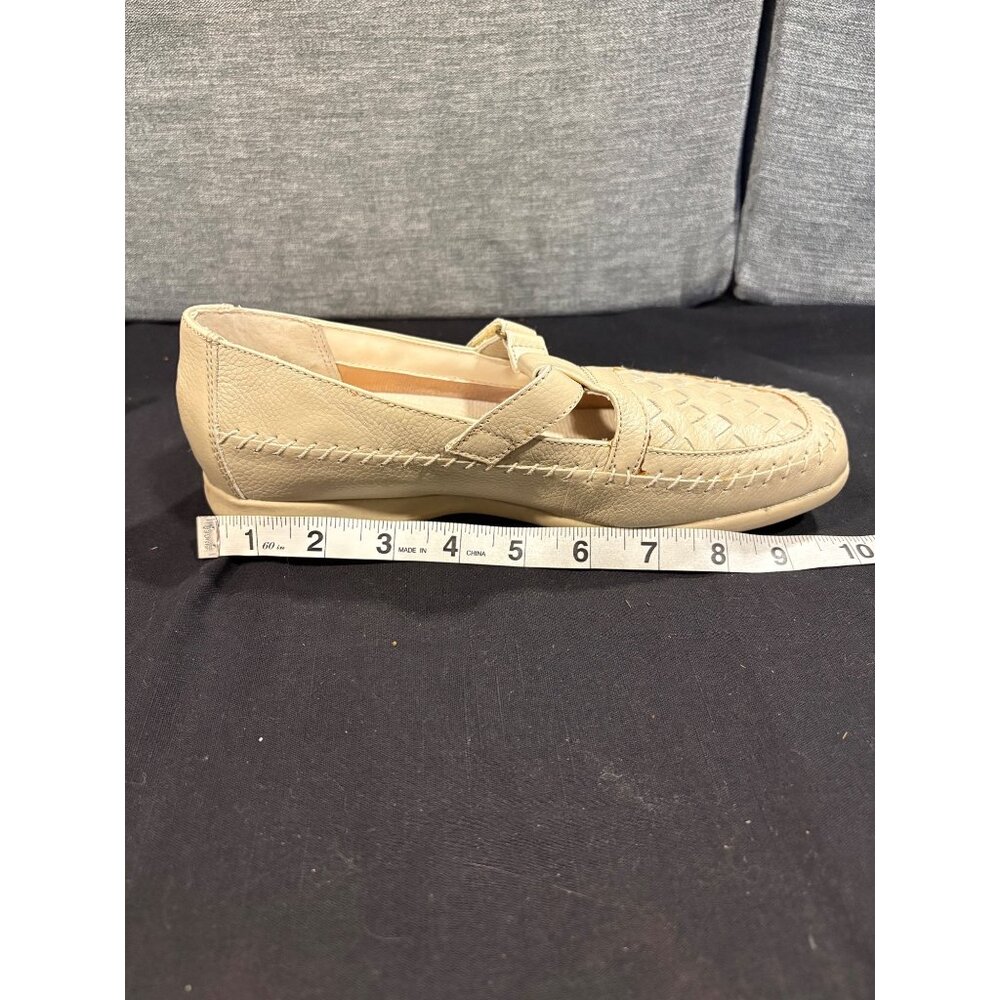 Mushrooms Womens Beige Genuine Leather Loafers Size 8M Mary Jane - Picture 10 of 10